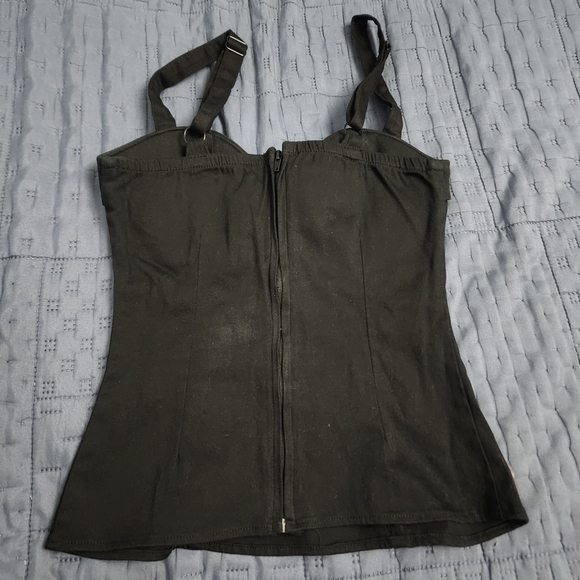 Black Vixen Maneater top XS - Picture 3 of 7